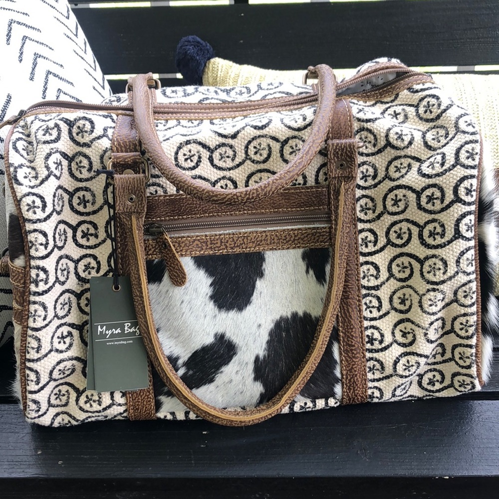 Meandering traveller bag!! Myra bag